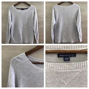 American Eagle Gray pullover sweater size s